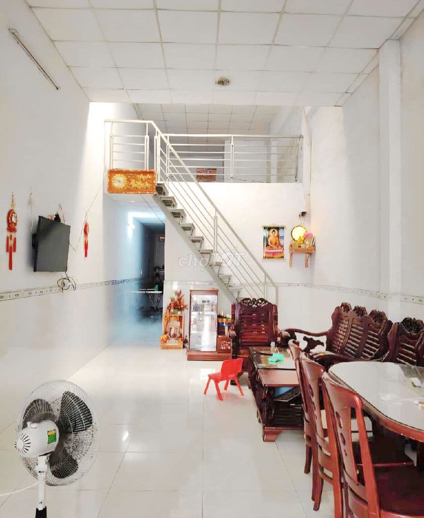 NHÀ DT 80M2_Ô TÔ 7 CHỖ CHẠY QUANH NHÀ_HUỲNH THỊ HAI_GẦN BỆNH VIỆN Q12 - Ảnh 2