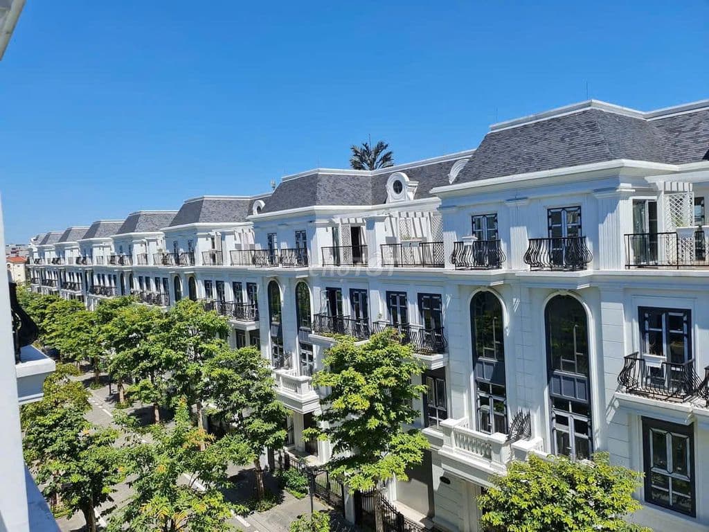 Liền kề sát góc, 136m2, Thạch Bàn Elegant Park Villa, MT 8m, 41 tỷ - Ảnh 2