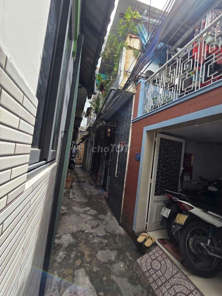 Bán Nhà Gần Cầu Nguyễn Văn Cừ