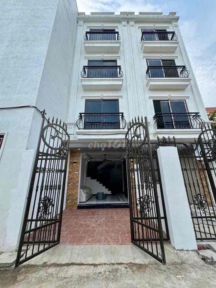 BÁN NHÀ TIÊN PHƯƠNG, CHƯƠNG MỸ Ô 45M2 Ô TÔ ĐỖ CỬA - GIÁ TỪ 3,83 TỶ