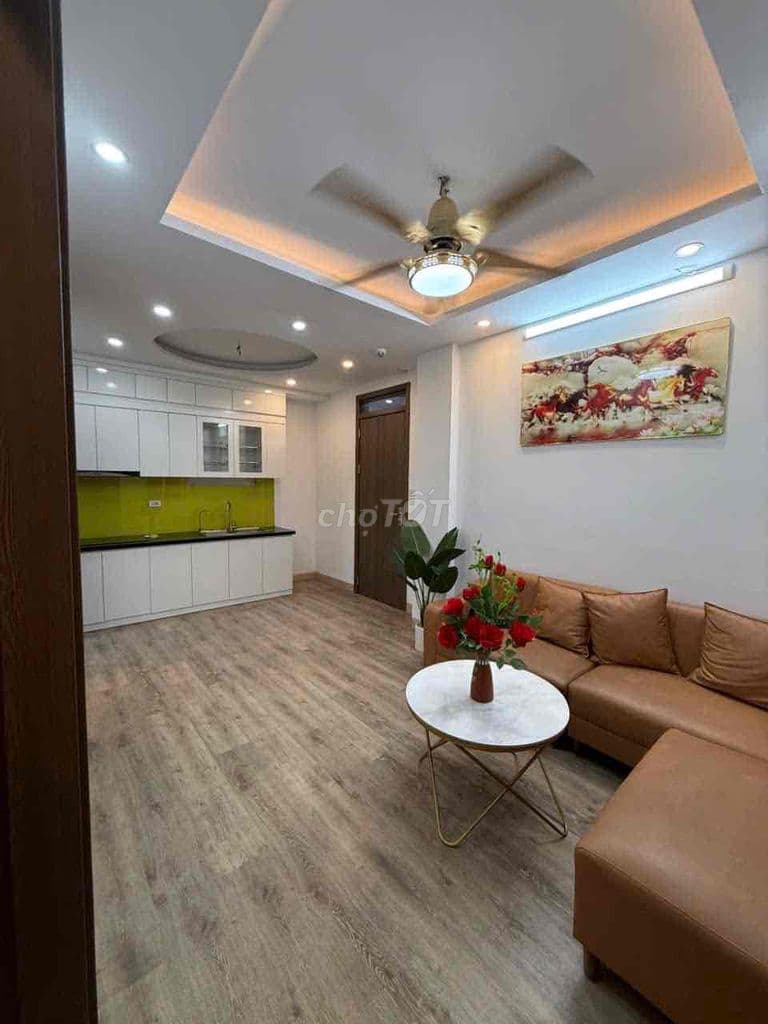 Bán CCMN Mặt Phố Vũ Tông Phan, Rất Rộng 2n2wc, 2 thang máy, full đồ - Ảnh 2