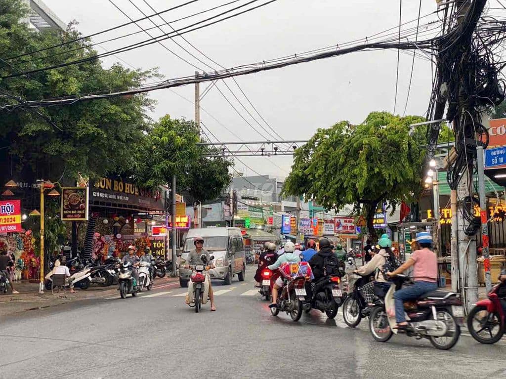 BÁN MTKD TÔ NGỌC VÂN - DT 12*26M - GẦN UB - THU NHẬP 60TR/THÁNG - Ảnh 3