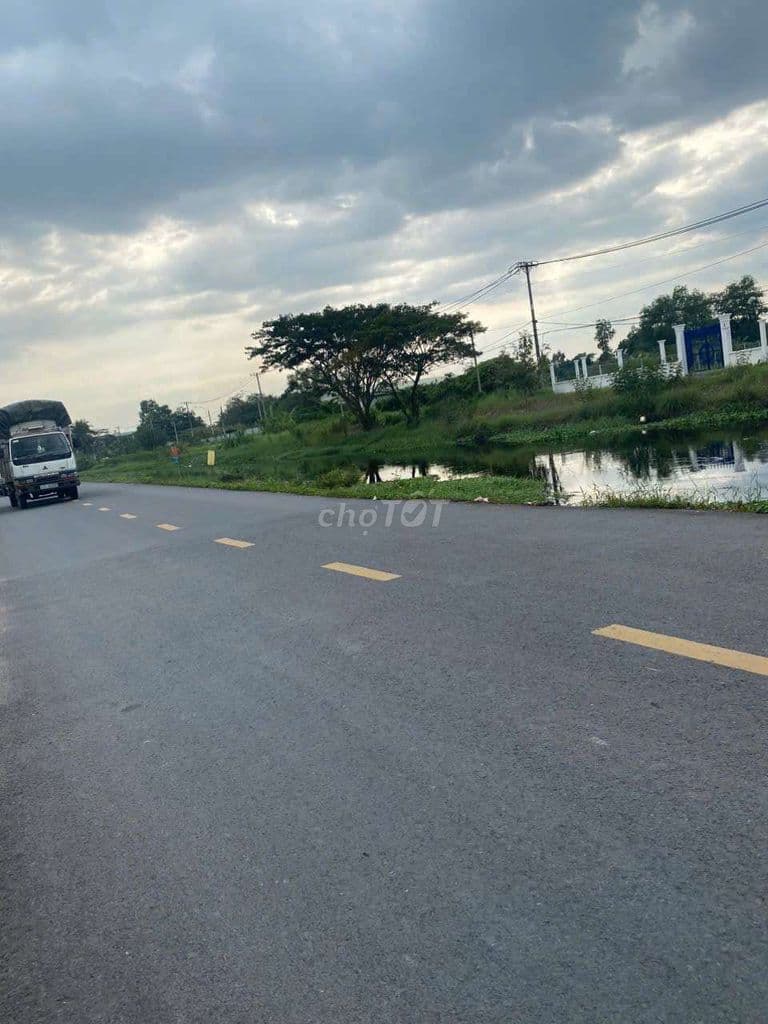 Bán kho MT đường Láng Le Bàu Cò 1242m2 có thổ cư - Ảnh 2