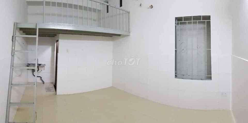Phòng trọ 20m2 gần sân bay Tân Sơn Nhất