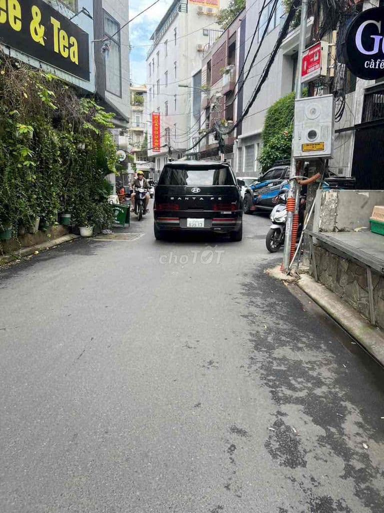 HXH 6m! 88m2! Bán nhà 3 tầng khu VIP Đào Duy Anh, P9. Sát sân bay.