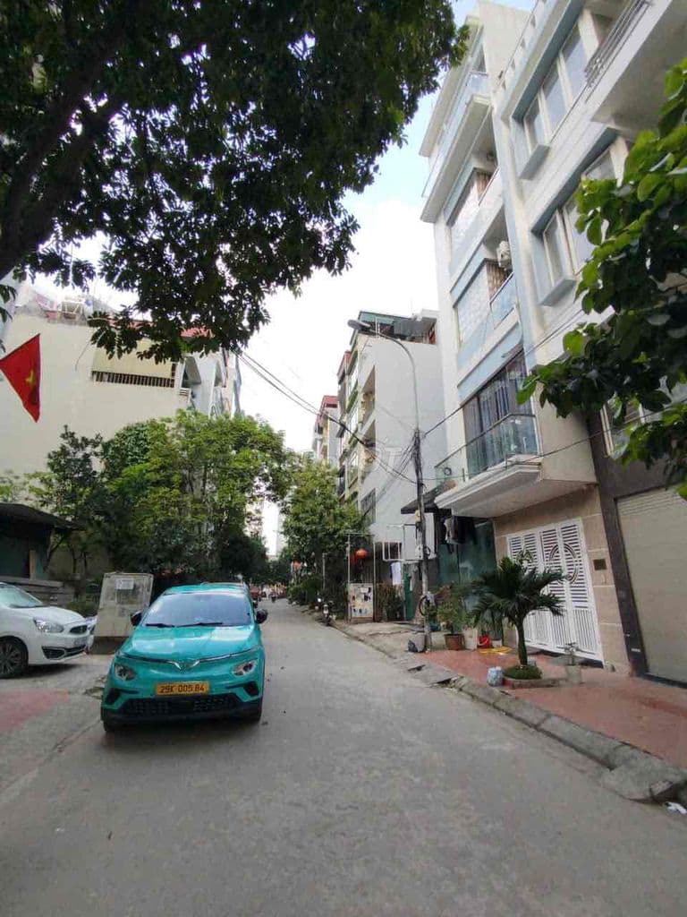 Bán đất LK Kdt Văn Khê-50m2 chỉ 13 tỷ-kinh doanh-ở sướng