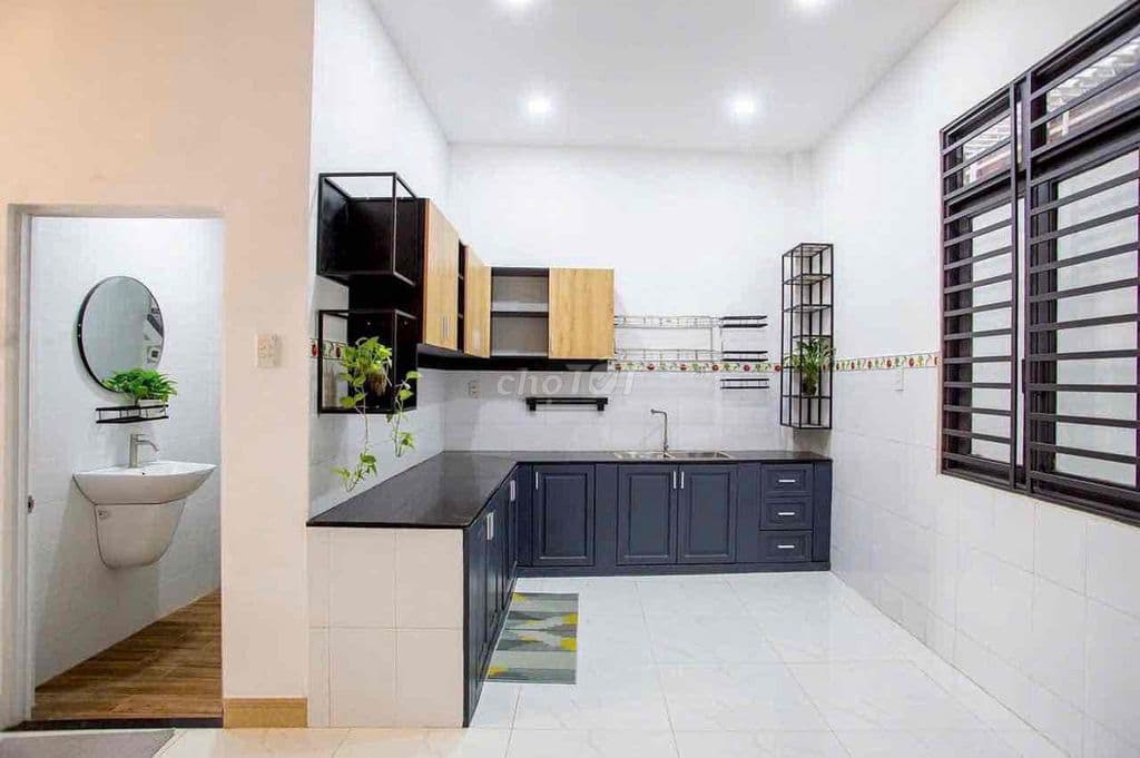 Bán nhà CN 51m2 2pn hẻm xe hơi gần Tây Hoà PLA Q9 cũ - Ảnh 2