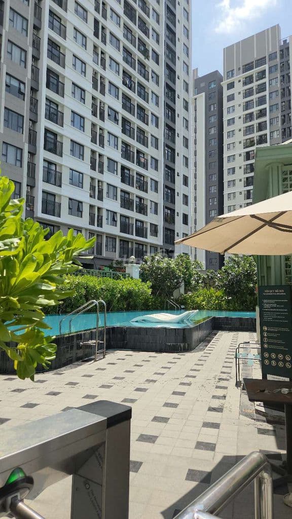 đi định cư nước ngòai bán nhà gấp căn gốc giá rẻ view hồ bơi - Ảnh 2