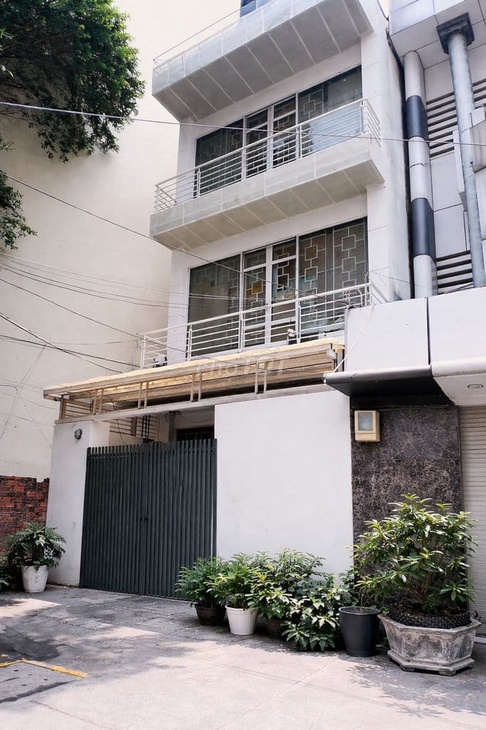 GẦN KCX TÂN THUẬN- MT Đ. NGUYỄN VĂN LINH -NHÀ CHÍNH CHỦ 3 TG DT 5X20