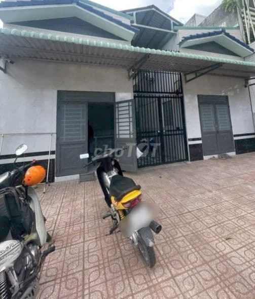 Chủ kẹt tiền bán dãy trọ 10 phòng - Thu Nhập 12tr/tháng - SHR