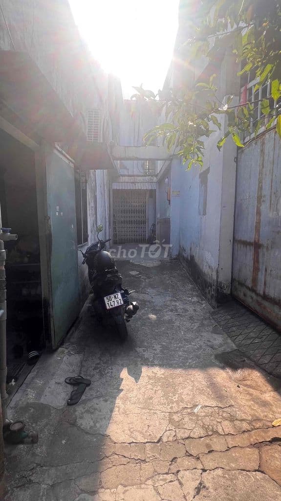 Hẻm Nguyễn Ngọc Nhựt DT 3,3x12m 1 lầu