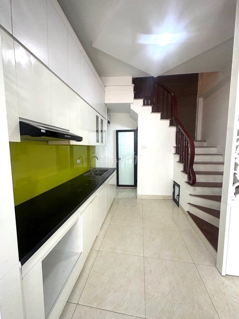 Nhà mặt ngõ kinh doanh Vĩnh Hưng, 40m2, 5 tầng, hơn 10 tỷ - Ảnh 2