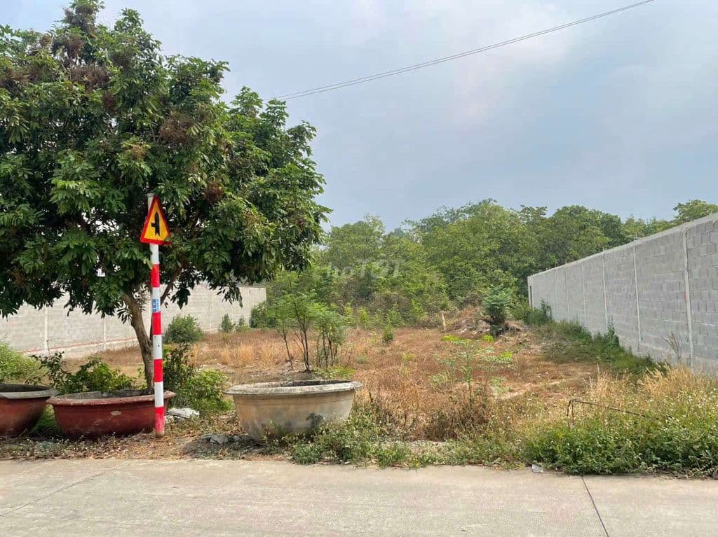 642m2 (10×64 ) có sổ , ngay VLXD Lộc Phát, Củ Chi