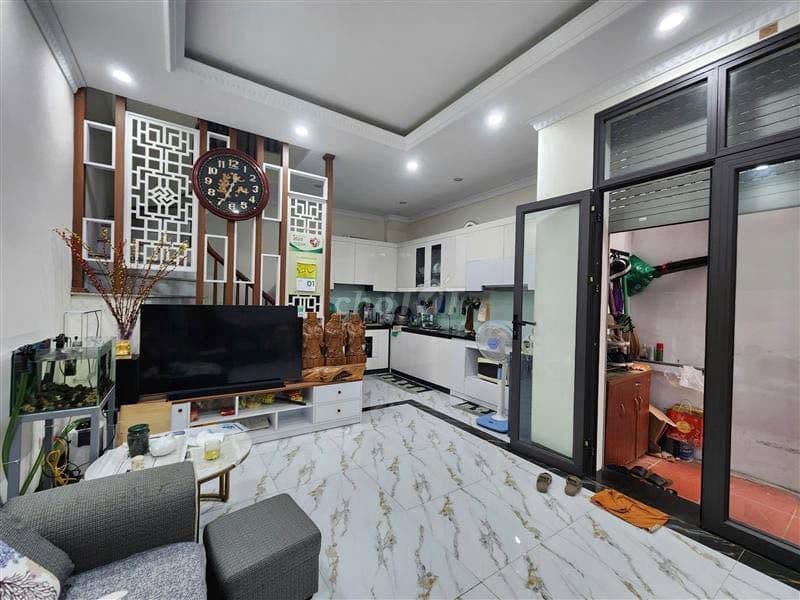 Nhà 5 tầng full nội thất gần Hồ Đền Lừ, Hoàng Mai, 7.85 tỷ - Ảnh 2