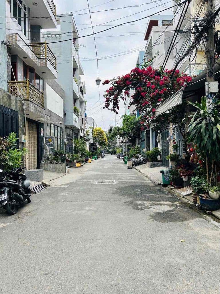 nhà đẹp đường mã lò 5 tầng + thang máy Full nội thất 9.7 tỉ TL - Ảnh 2