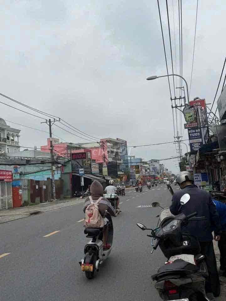 MẶT TIỀN NGUYỄN ẢNH THỦ .4.5M x 34M ĐÚC 3 TẤM