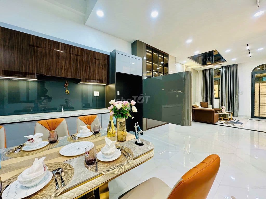 TÔ HIẾN THÀNH - QUẬN 10 - 86m2 - 4 TẦNG nhà mới - NỞ HẬU - 11.8 TỶ - Ảnh 3