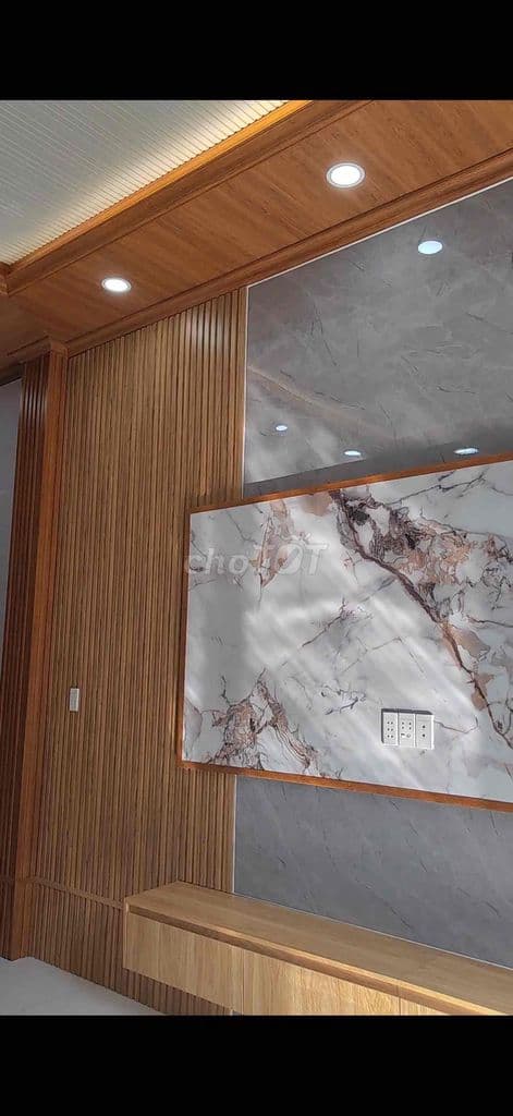 Cần bán nhà đẹp đường 963 hẻm số 46 đường nguyễn duy trinh đi vào