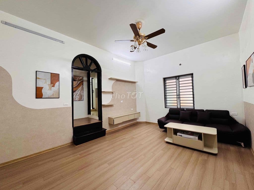 Tập thể phố cổ 65m2, 2 ngủ, vị trí VIP, giá hiếm 4.x tỷ - Ảnh 2