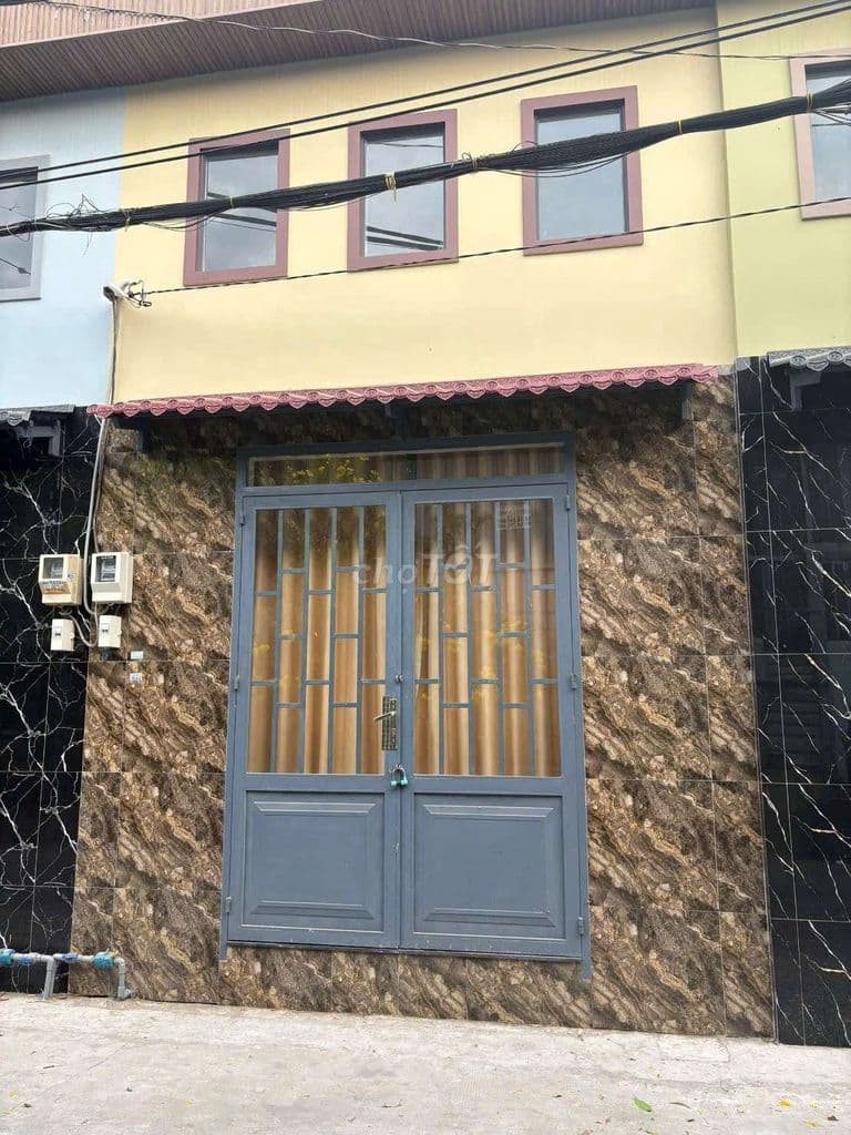 Bán nhà đường Phạm Hùng C4 DT.3m6×10m, 1Lững 2Phòng hẽm xe hơi xe tải