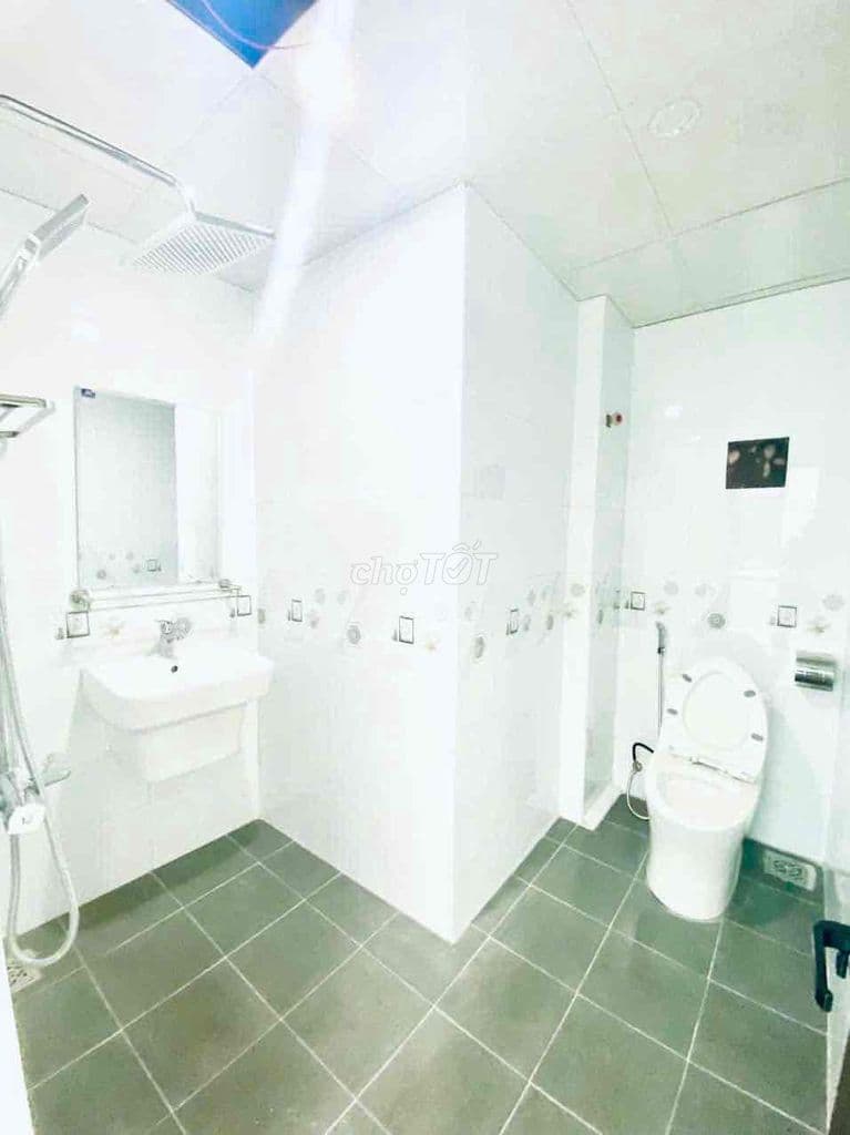 HÀNG KÍN SÁT MT XC - K.DOANH NHỎ PHƯỜNG XÓM CHIẾU - KHU XÓM ĐẠO 🚘🚘🚘🚘H - Ảnh 3