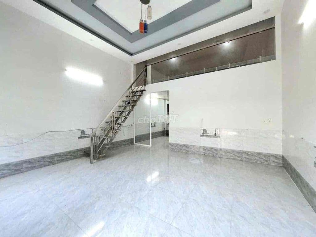 ✅Hiếm có, Nhà sổ hồng riêng hỗ trợ vay 2 tỷ , diện tích 5 X 12 - Ảnh 3