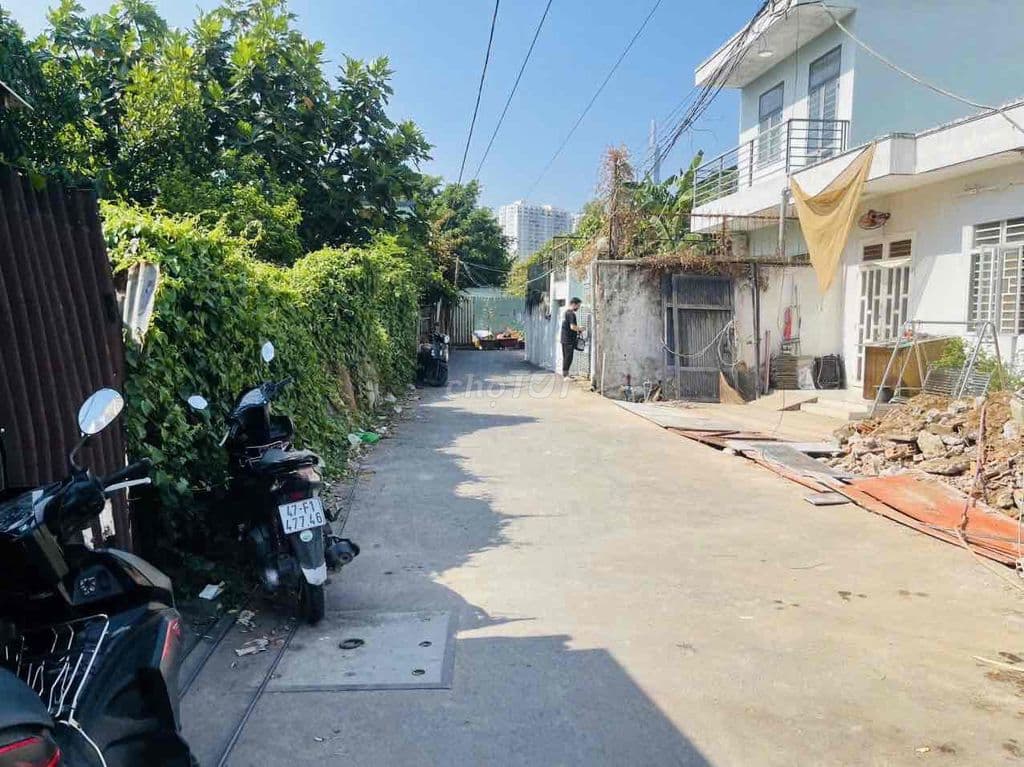 Đất Thảo Điền Xây Cao Hầm 6 Tầng-Giá Chỉ 147 triệu/m2 DT:223m(7,3x30) - Ảnh 2