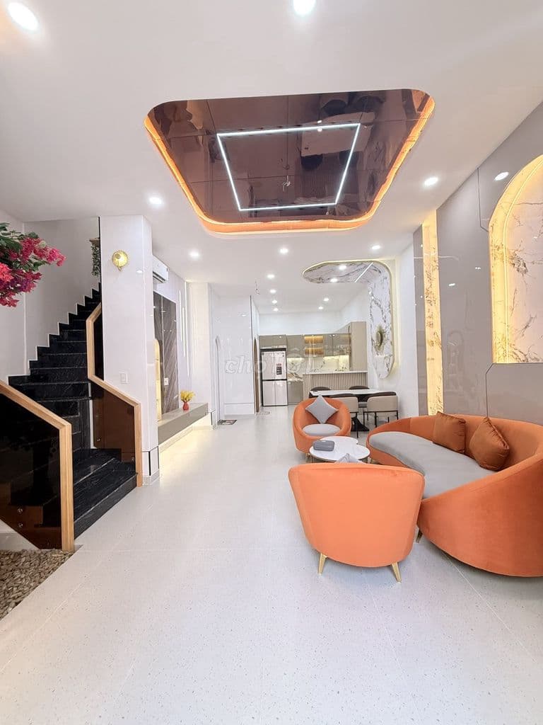 NHÀ 3 TẦNG 64m2, SÁT HẺM OTO GẦN MẶT TIỀN NƠ TRANG LONG - Ảnh 2