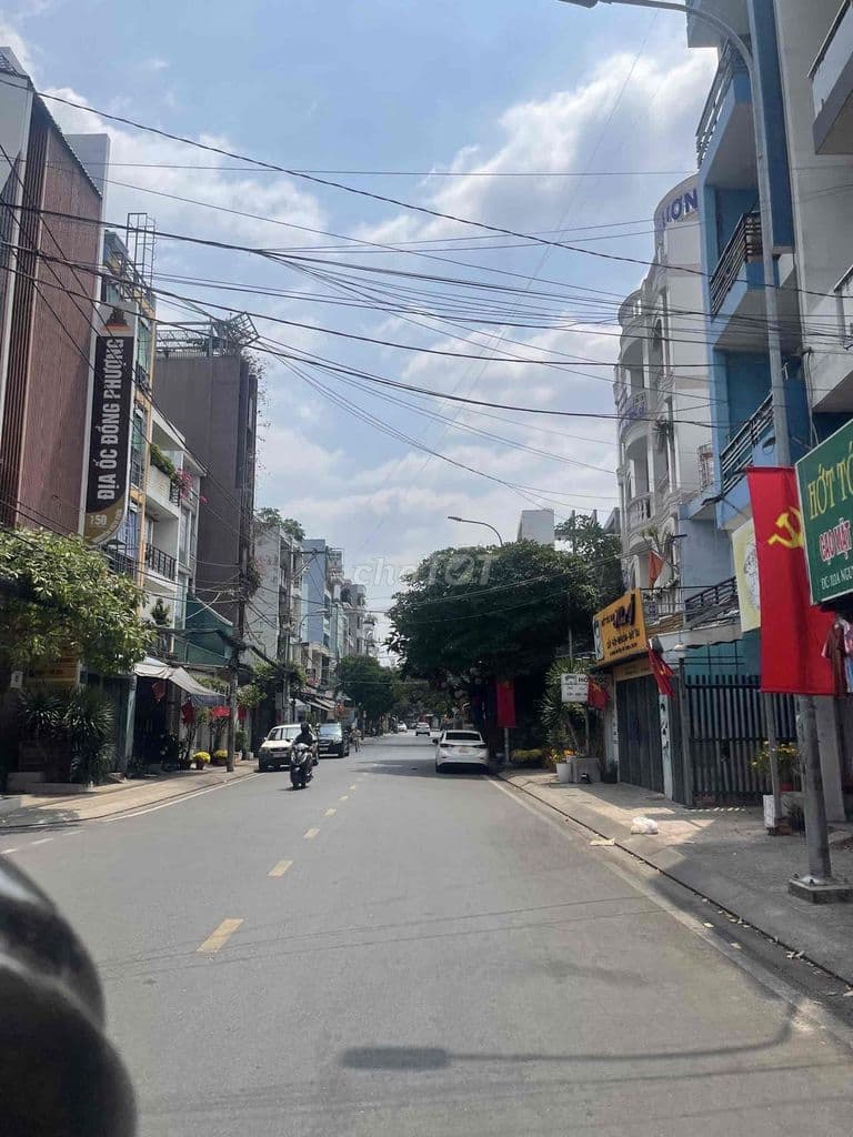 160m2(6.5x25)MẶT TIỀN Nhà 2 tầng Kinh Doanh ngay đại học Công Thương