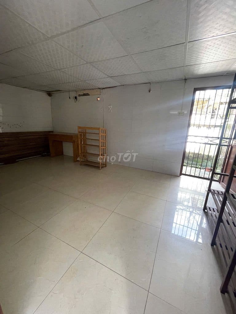 Tập thể Linh Lang Ba Đình căn góc ô tô kinh doanh 70mx2ngủ x2vs 6 tỷ 4 - Ảnh 3