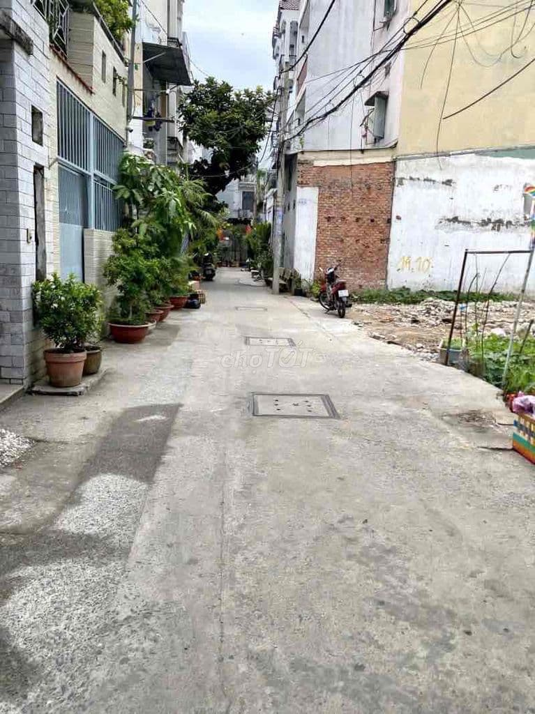 64M2 ĐẤT VÀNG TRẦN XUÂN SOẠN SÁT CẦU NGUYỄN VĂN CỪ. CHỈ HƠN 6 TỶ XÍU - Ảnh 2
