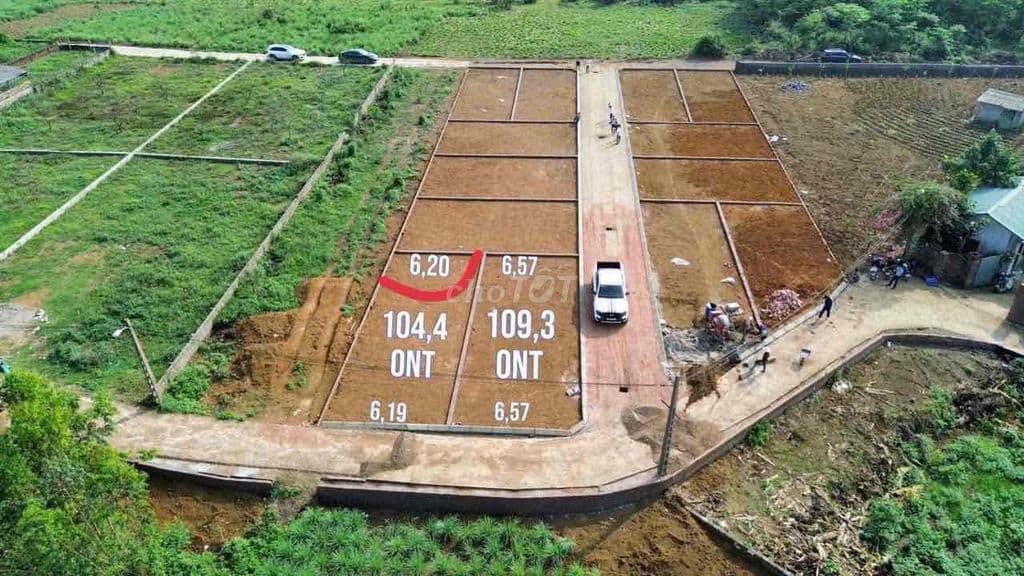 Cần bán 104,4m2 viu hồ, 2.2ty MT 6.19m ngõ thông, Phú Cát, Hà Nội - Ảnh 2