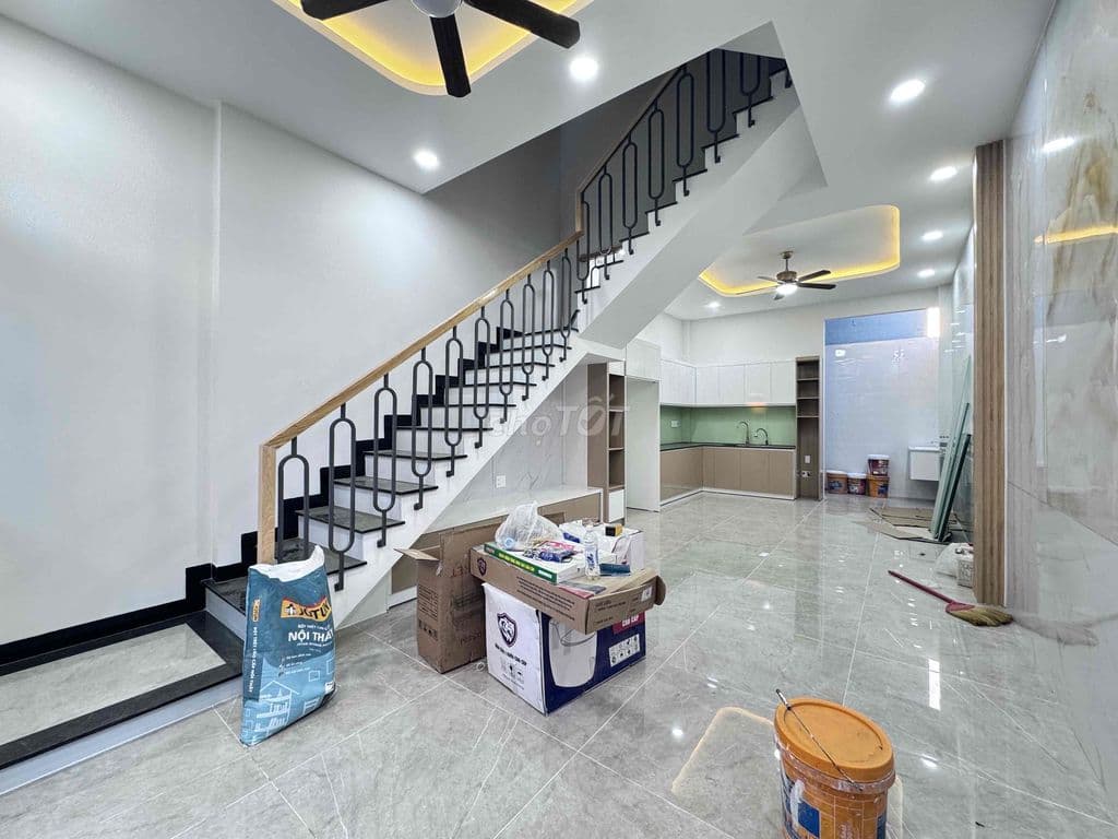 Bán Nhà 3 Tầng Sân Thượng Ngay Chợ Long Trường P. Long Trường Q9 TpHCM - Ảnh 3