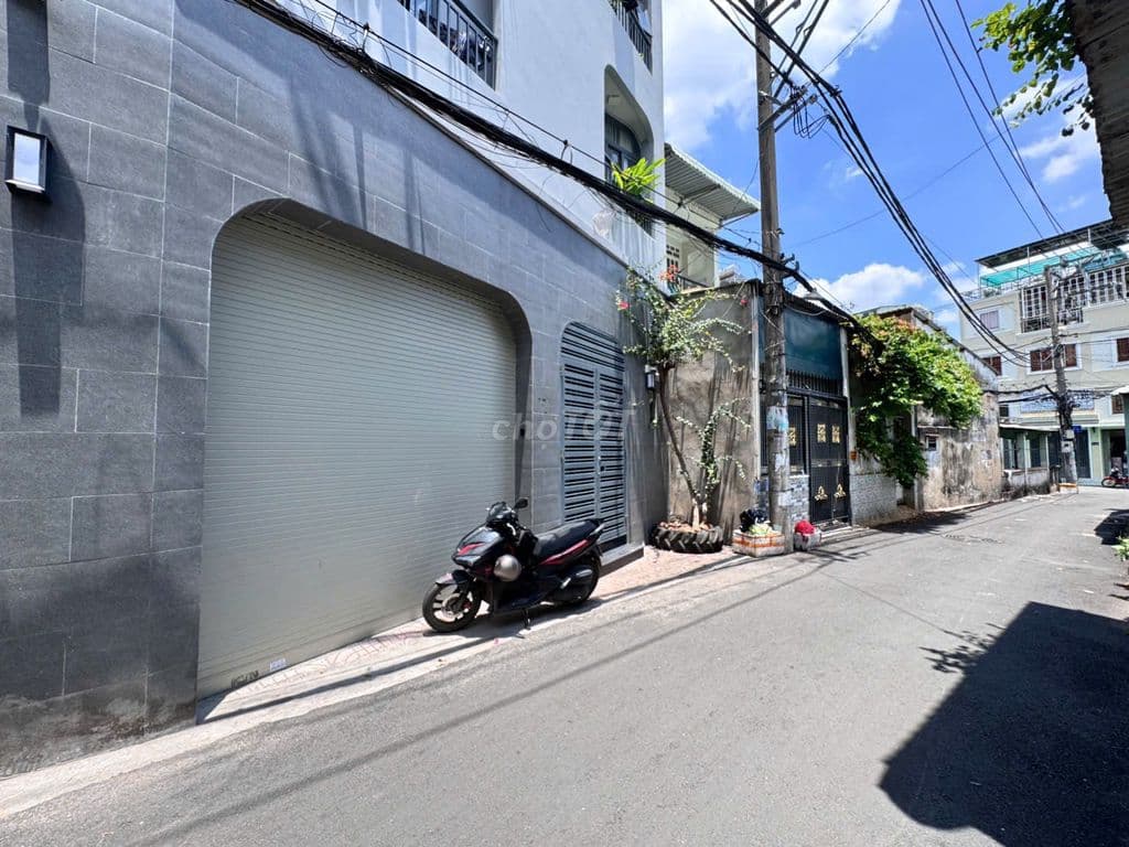 Bán nhà 2MT Phạm Văn Đồng - Thủ Đức - 51M2 - 2Tầng - Hẻm Xe Hơi Thông