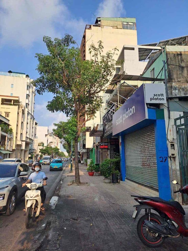 Bán gấp nhà 2 tầng mt Hồng Hà, p2, Tân Binh, dt 5,5x21 vuông đẹp, - Ảnh 2