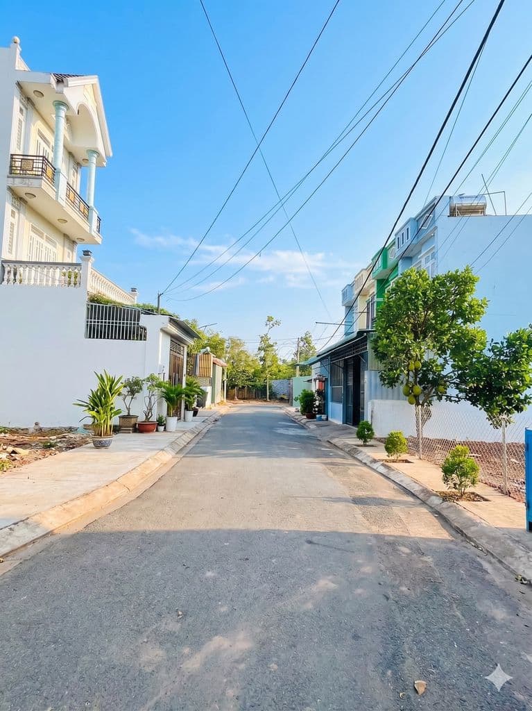 Lô đất 13x14m, 166m2 Thổ - Ấp 3 Bà Điểm, gần Chợ Đầu Mối Hóc Môn