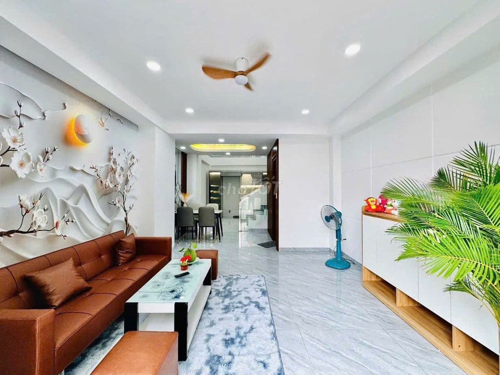 Bán nhà hẻm 6m thông sang Đặng Thùy Trâm, Trệt 3 lầu ST. 4PN, 4WC. - Ảnh 2