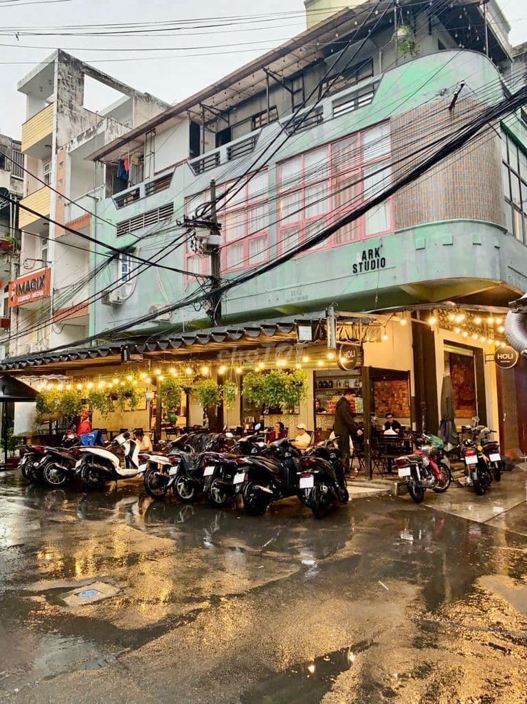 BÁN NHÀ GÓC 2 MT NGUYỄN THIỆN THUẬT Q3 – 13,5 TỶ, DÒNG TIỀN 40TR/THÁNG