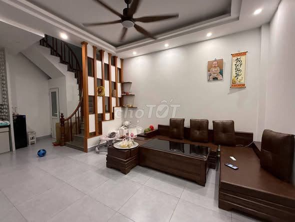 bán nhà 5 tầng Cầu Giấy nhà đẹp ở ngay - Ảnh 2