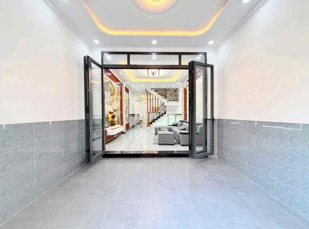 NHÀ ĐÚC 3 TẤM VỊ TRÍ VÍP 1/ KHU VỰC SẦM UẤT NHẤT Q 12 - Ảnh 2