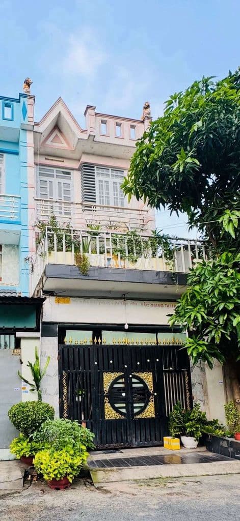 BÁN NHÀ MẶT TIỀN ĐƯỜNG NGUYỄN THỊ DỄ