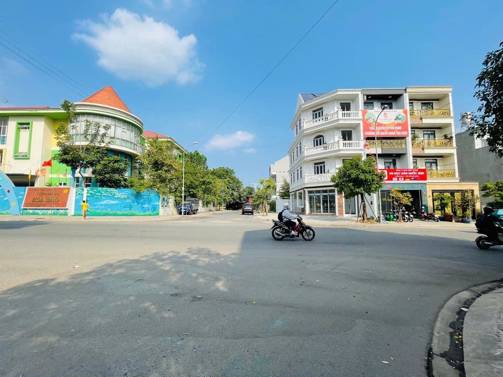 KDC Êm Đềm Linh Xuân - 5x18 Đường 12M Vỉa Hè - Gần Phạm Văn Đồng - Ảnh 2