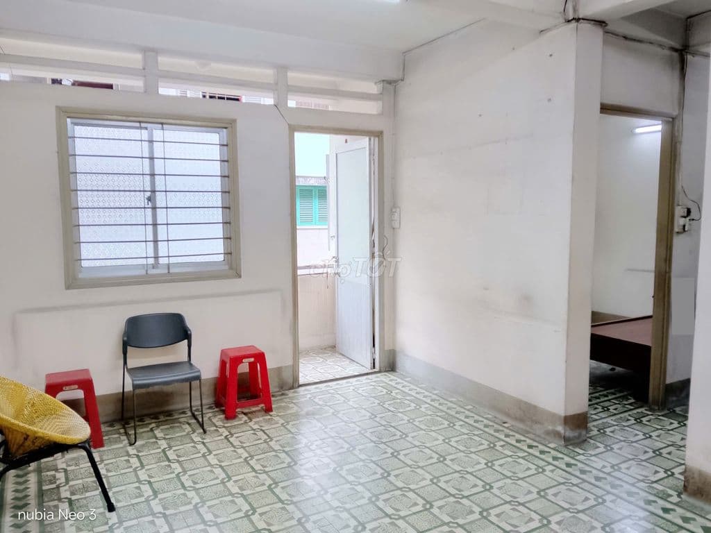 Chung cư xóm cải quận 5 - Ảnh 2