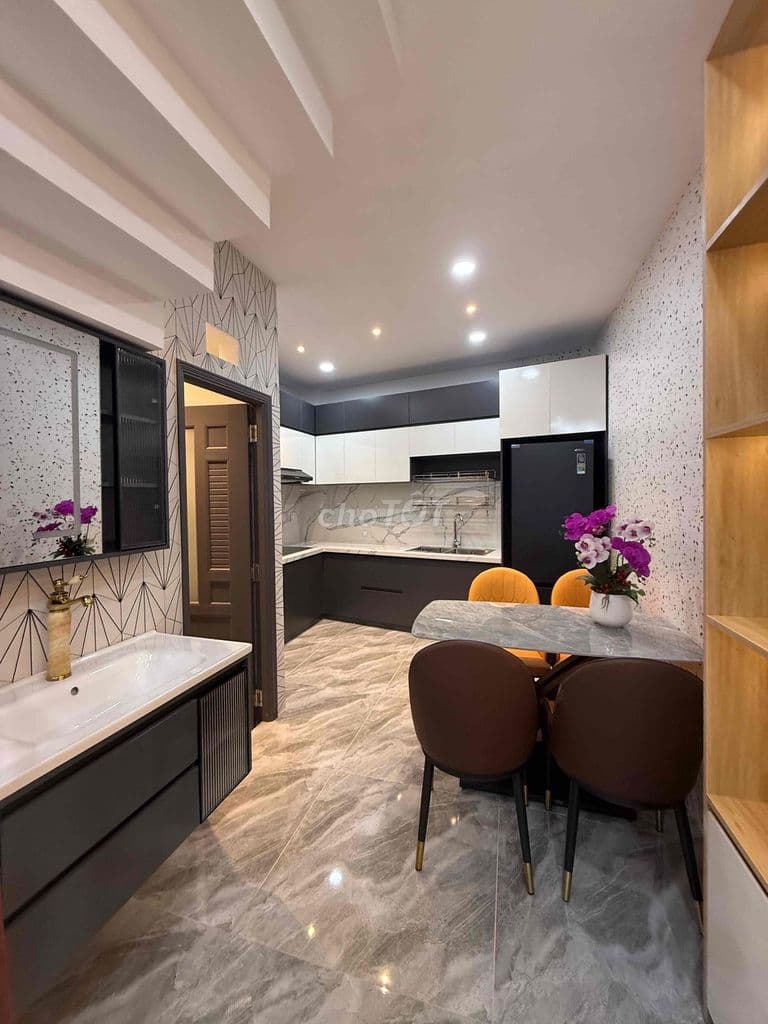 BÁN NHÀ NHỈNH 4 TỶ- HẺM XE HƠI GẦN EMART GÒ VẤP - Ảnh 2