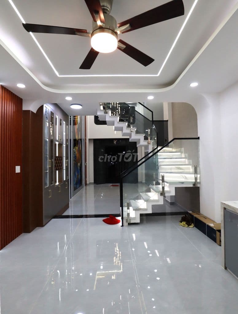 Cần bán nhà mới 100% hẻm thông xe tải