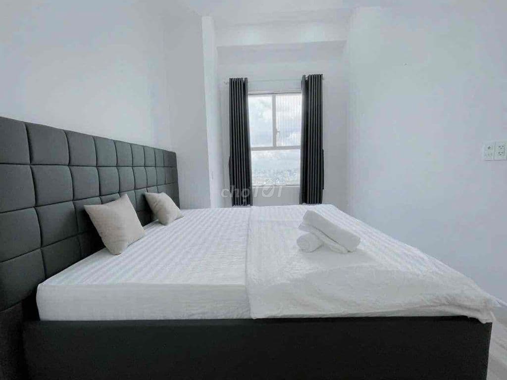 Cho thuê căn hộ Sunrise CityView Q7 Lh :