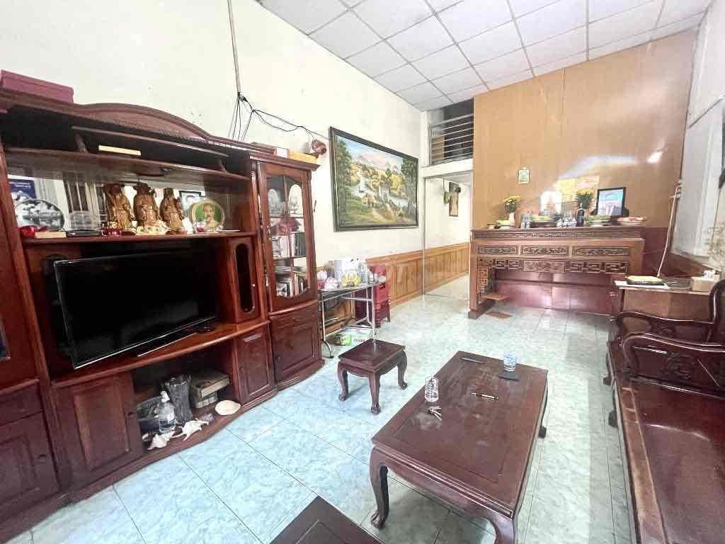 💖 Nhà Bán Bà Hom Sát Chợ Phú Lâm- 75M2- Hẻm Xe Tải- 6 Tỷ TL. - Ảnh 3
