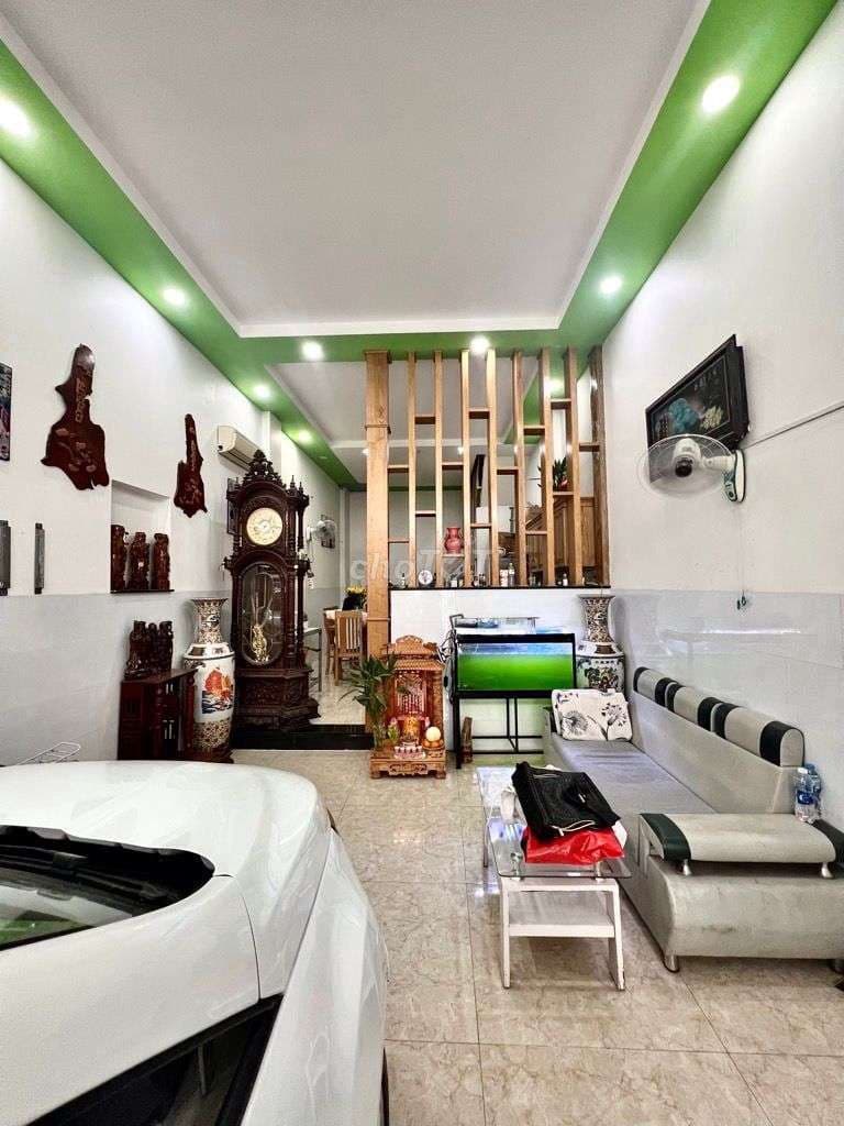 * NHÀ 3 TẦNG - VỊ TRÍ ĐẸP - SÁT CHỢ BÌNH THÀNH - 60M2 GIÁ CHỈ 2,7 TỶ