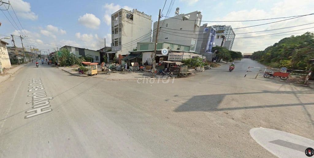 Nền đất mặt tiền Huỳnh Bá Chánh - Ảnh 3