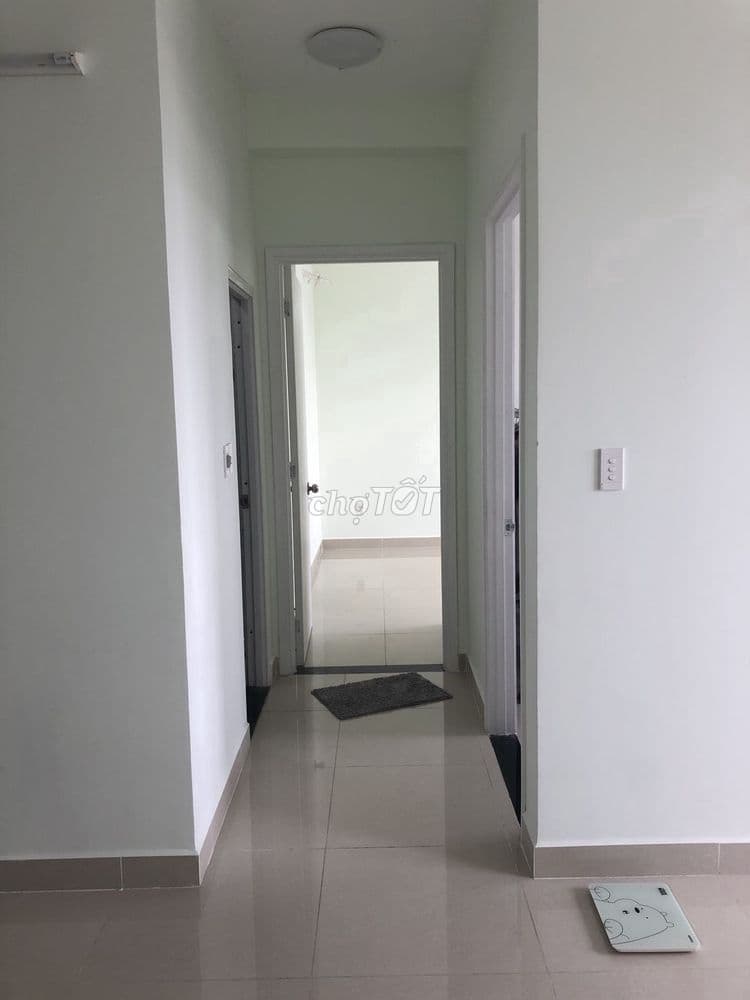 Chính chủ cần bán căn 61 m2, 2PN-2WC, cạnh cầu Nguyễn Tri Phương